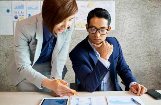 Strategies Financial Analysts Use to Guide Investments